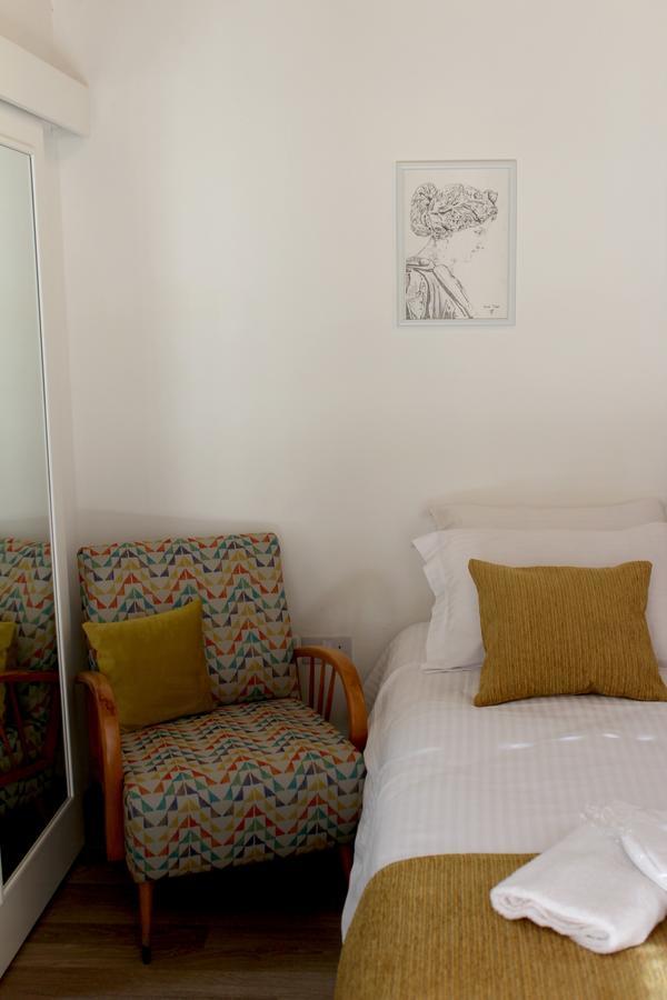 Pedieos Guest House Nicosia Eksteriør billede